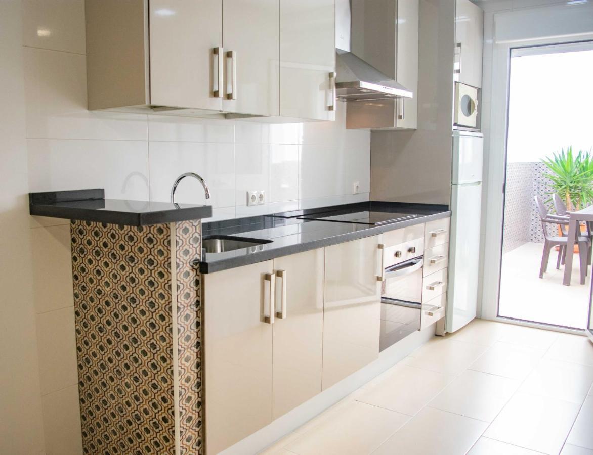 Noria Is A Comfortable Apartment With Patio And Large Terrace In Conil كونيل ذي لا فرونتيرا المظهر الخارجي الصورة